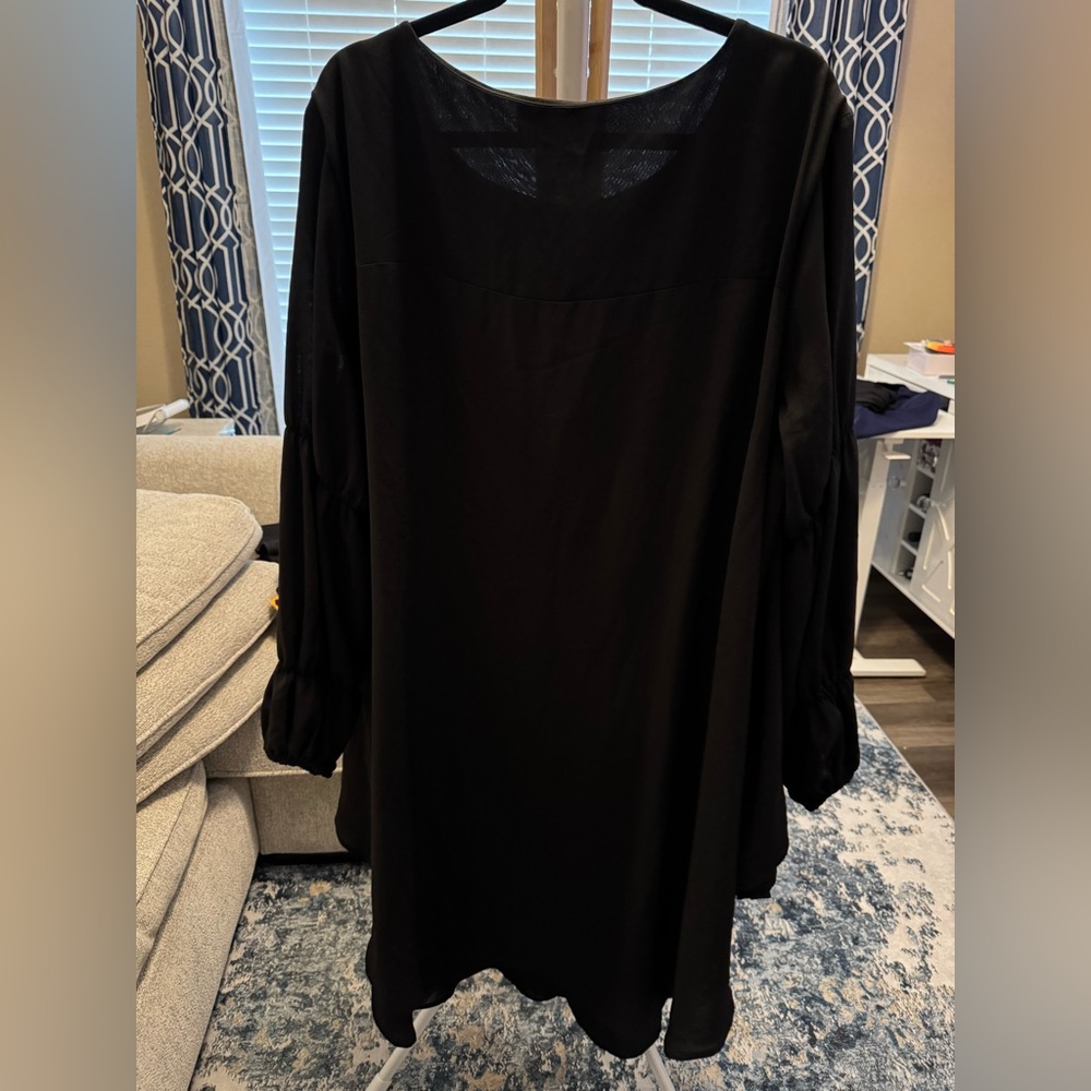 Elegant Black Long Sleeve Hi-Lo Top